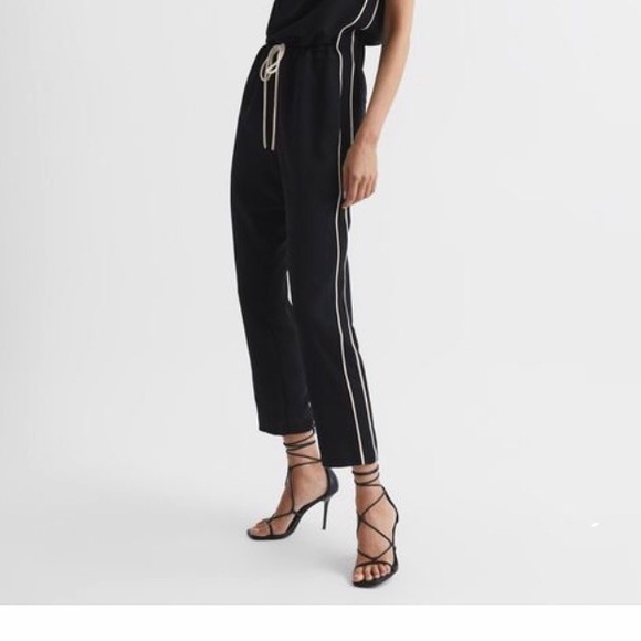 Reiss jumpsuit - Picture 2 of 16